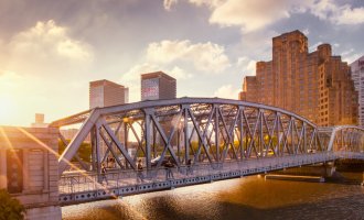 鋼結構漆施工如何做好涂料配置